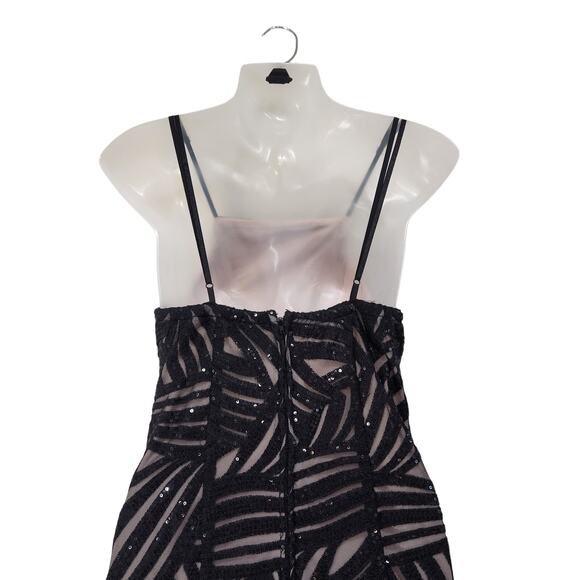 Trixxi Square Neck Strappy Sequin Embroidered Prom Dress Side Slit Black Size 3 - Picture 9 of 9